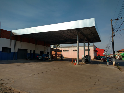 >Estrutura Metálica para Auto Posto com 240m².